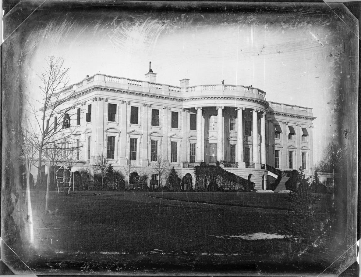 Oldest photo of the White House, taken around 1846